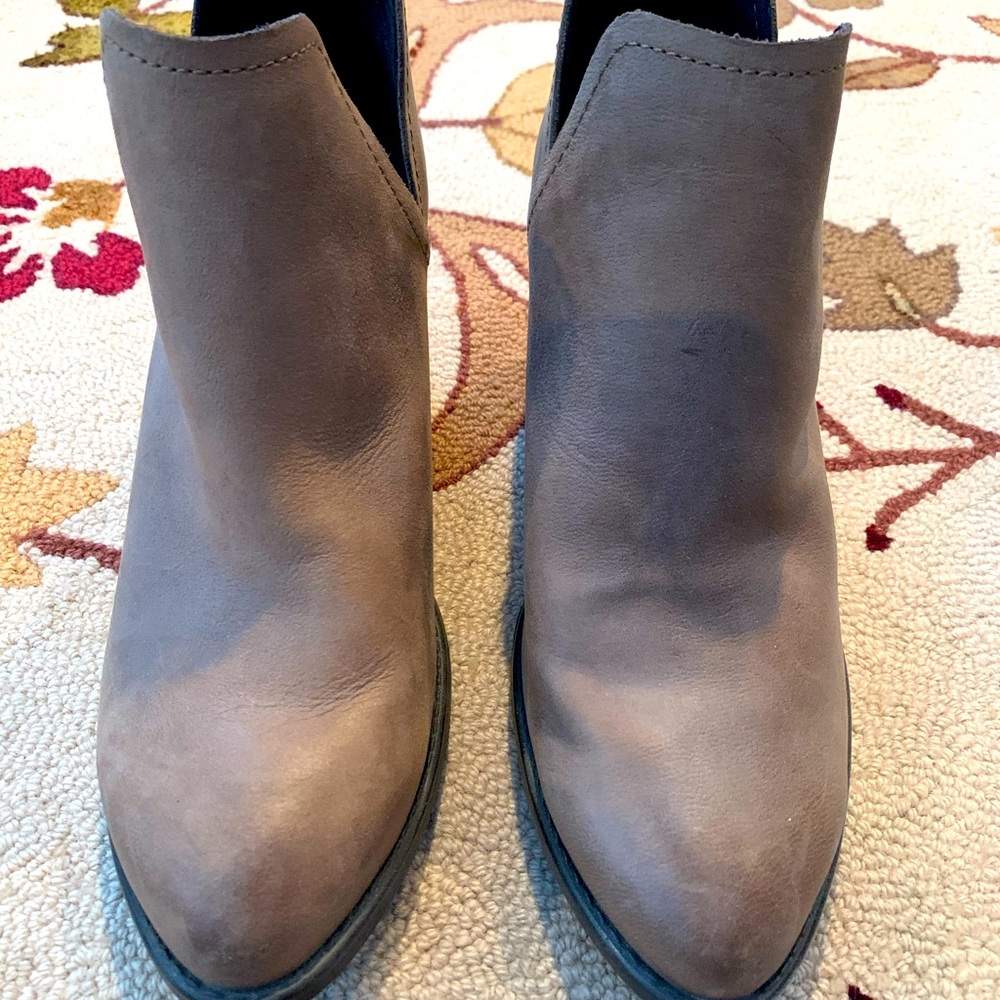 Steve Madden booties